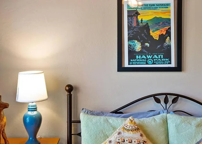 With Wild Horses, Fireplace, Dog Friendly & Starlink *