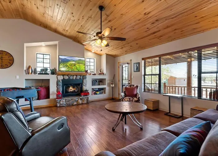 Holiday home With Wild Horses, Fireplace, Dog Friendly & Starlink